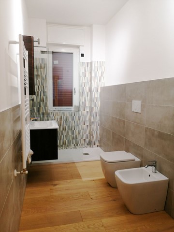 Ristrutturazione di un bagno a Milano bagno box doccia walk in