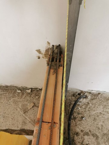 tondini fissati a parete tondini fissati a parete